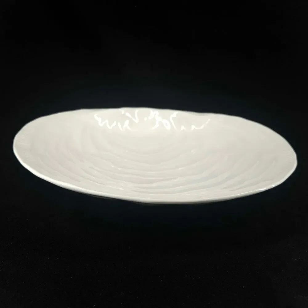 POTTERY BARN Clamshell Salad Dessert Plates Clam Dip Coastal White Set of 4